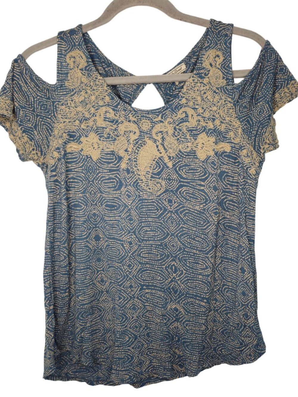 Lucky Brand Blue Tan Embroidered Cold Shoulder Top Size Small